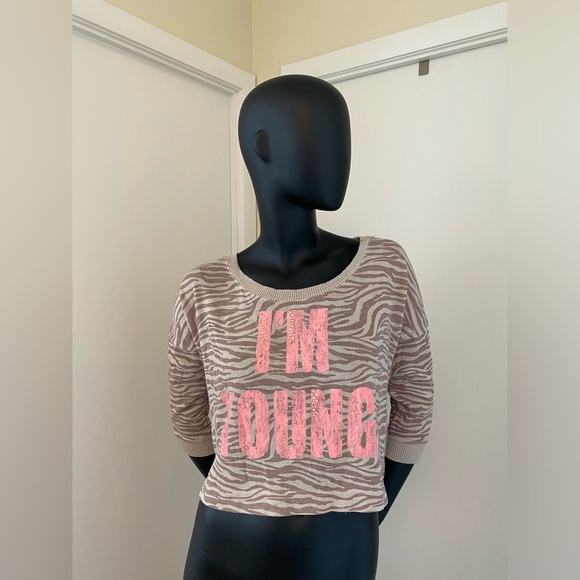 Tiger-Print Sweater - Picture 5 of 6